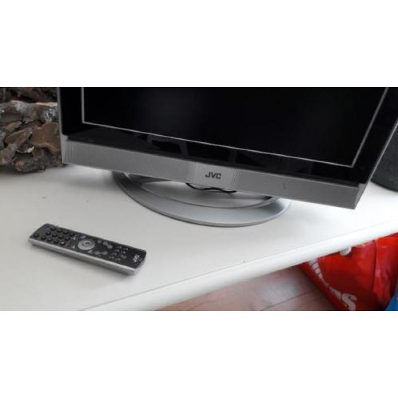Lcd t.v j.v.c.