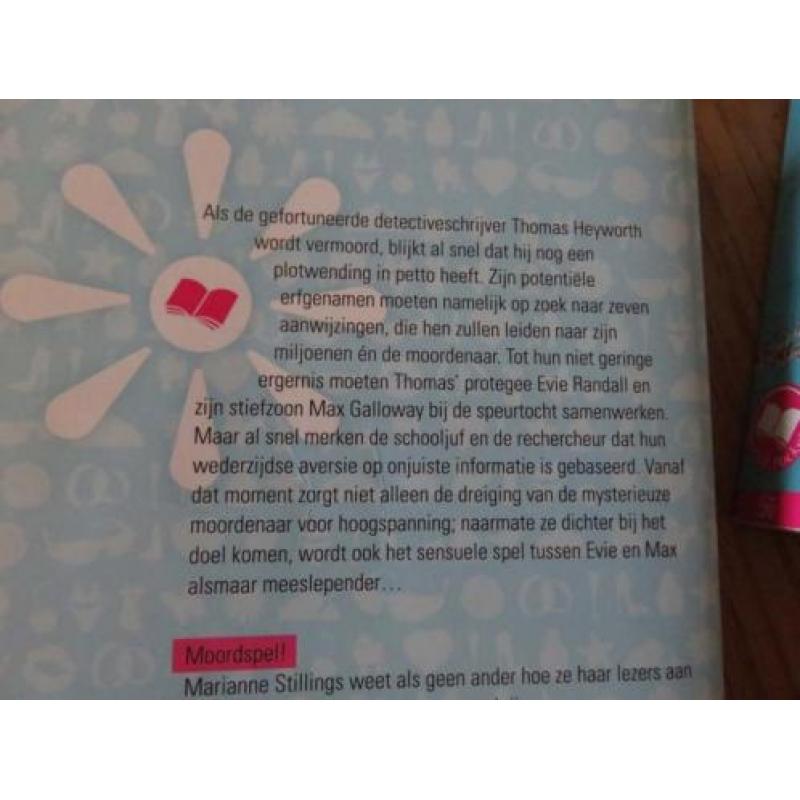 Twee pockets uit de PINPOCKETserie: Moordspel! en Bezeten!