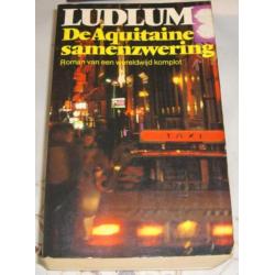 Een negental boeken van Ludlum