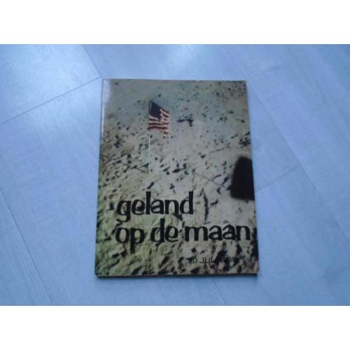 geland op de maan