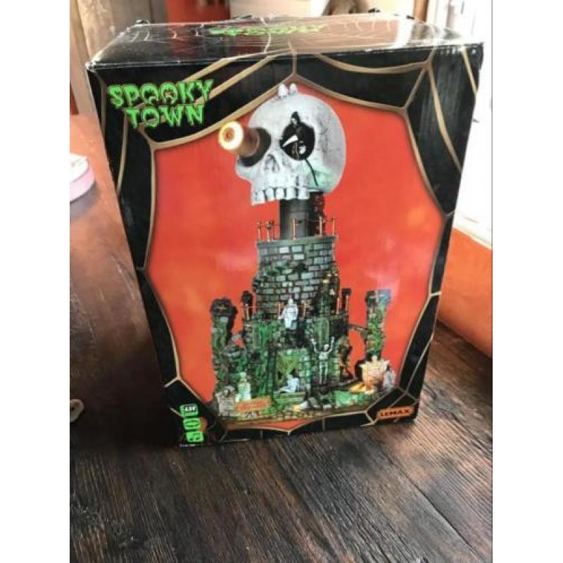Lemax spooky town Mt. Gloom observatieballon