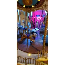 Lemax belmont carousel/ draaimolen leuk voor kerstdorp