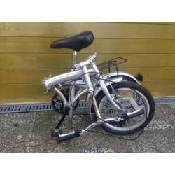 Twee Scamper B2R vouwfietsen