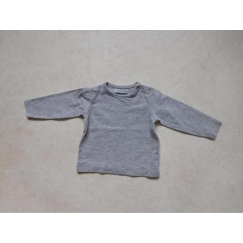(N96) Effen grijze longsleeve