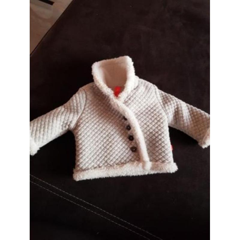 Jasjes/ vestjes en een soort skipakje maat 50/56