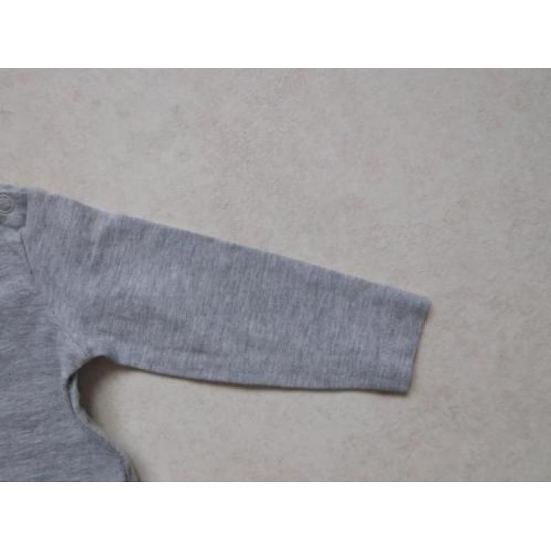 (N96) Effen grijze longsleeve