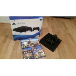 PS4 Slim 1TB met 2 controllers + 5 Leuke Games + Garantie
