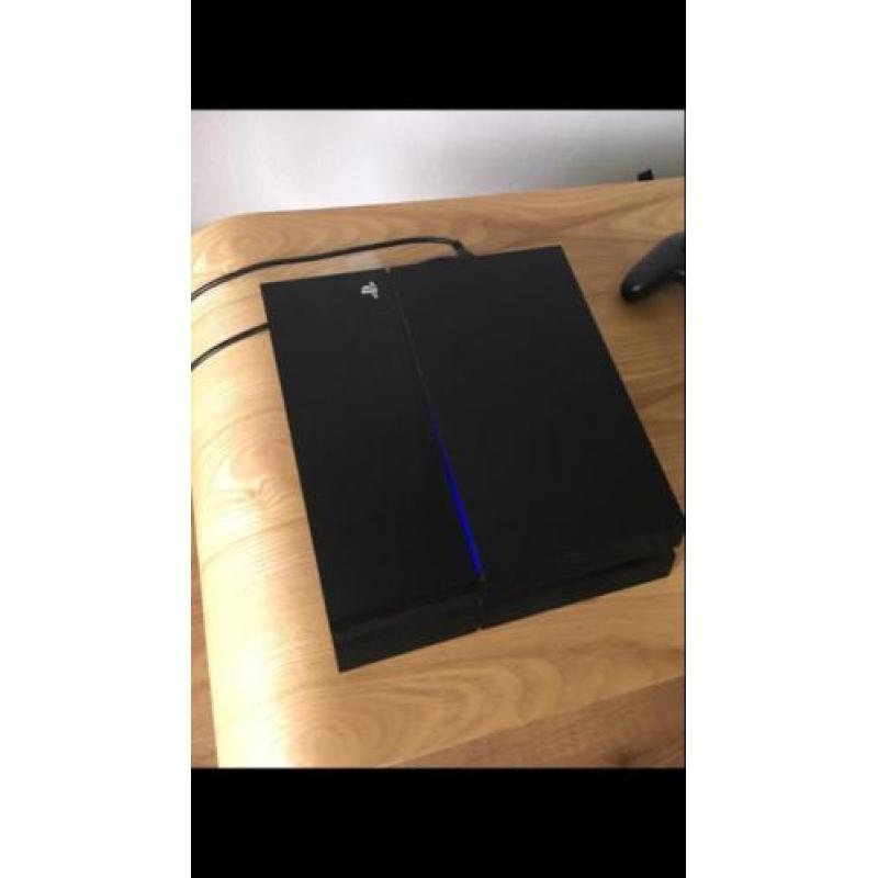 PlayStation 4 500 gb