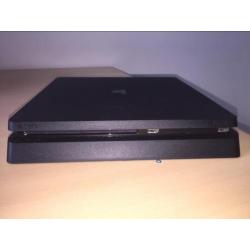 PS4 slim 500GB