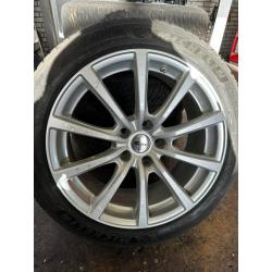 Winterset Tesla Model S | 19 inch | Michelin