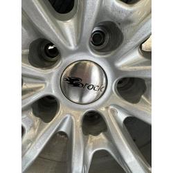 Winterset Tesla Model S | 19 inch | Michelin