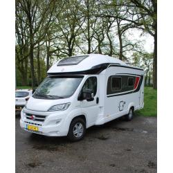 CAMPER BUSTNER IXEO 680 IT G
