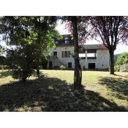 Huis te koop Frankrijk - Cajarc onder de Dordogne (2,2 ha )